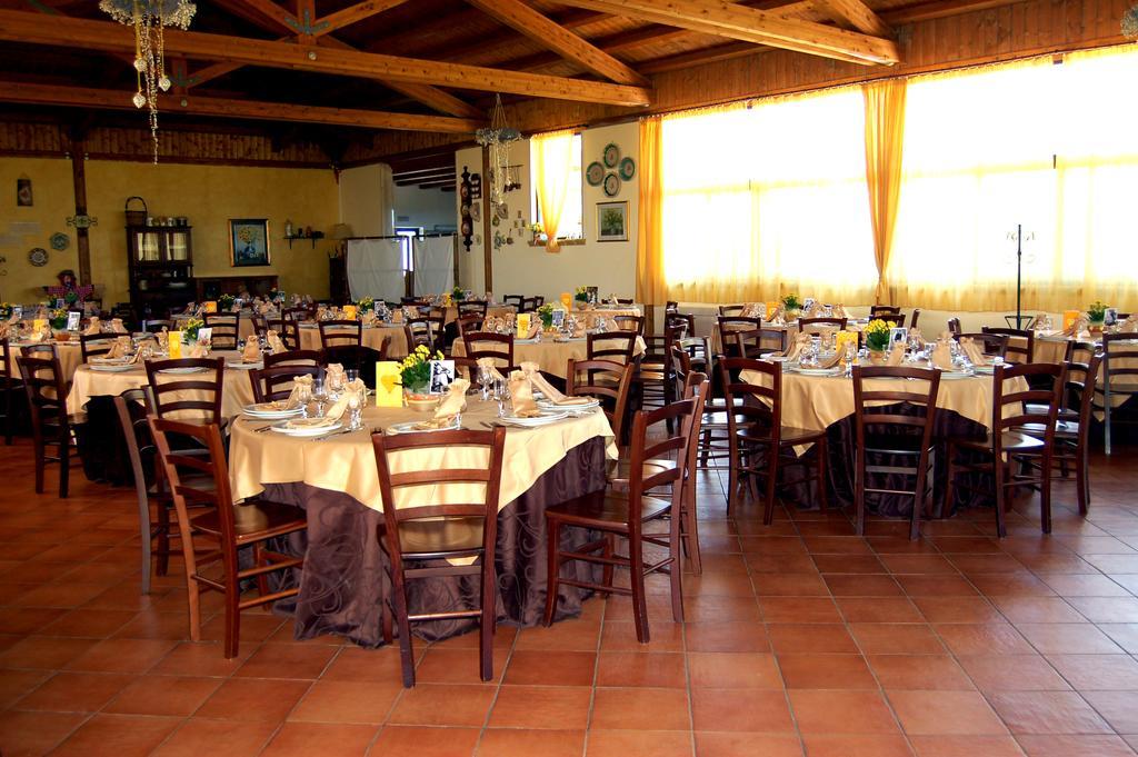 Il Giardino Del Sole Villa Agnone Bagni Exteriör bild